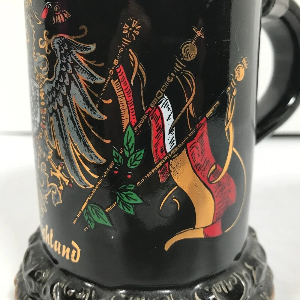 King 10 Deutschland Coat Of Arms Beer Stein 447 1/2 Made In Germany 93% Hanssen